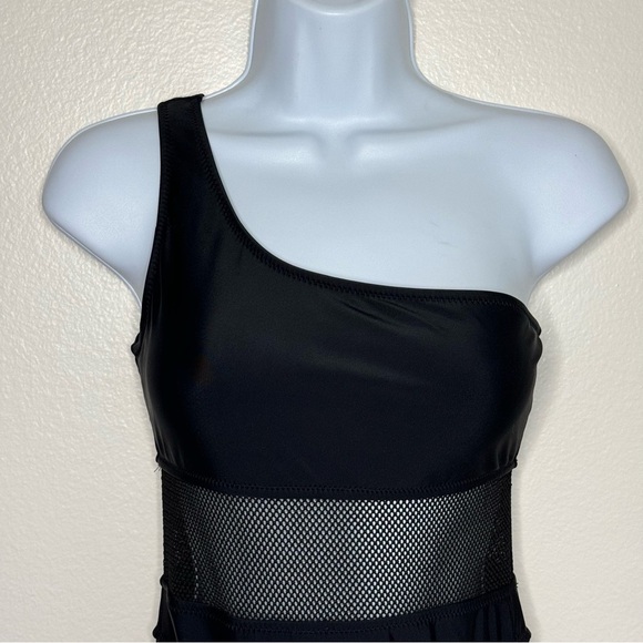 Last Minute Getaway One Piece Swimsuit SZ.S - Picture 5 of 16